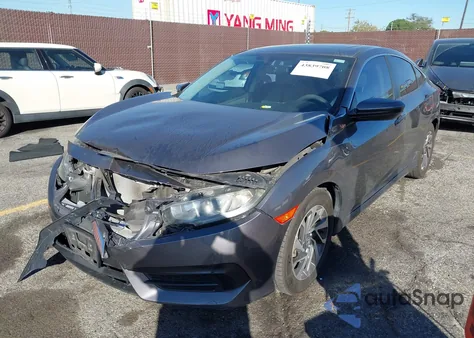 2018 Honda Civic Ex z USA, uszkodzony, nr VIN 2HGFC2F77JH575440